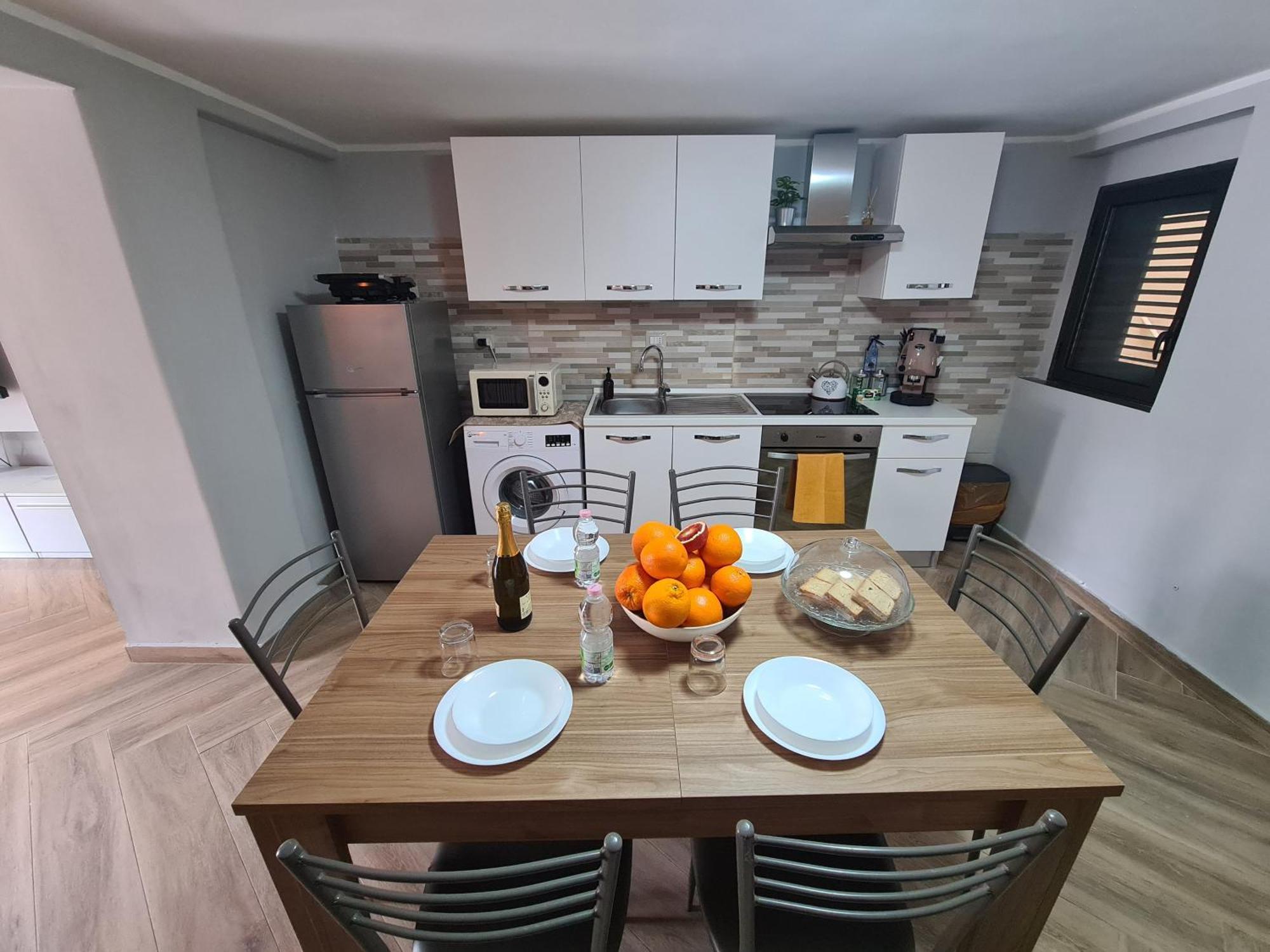 La Casa Di Rocco Apartment Catania Bagian luar foto