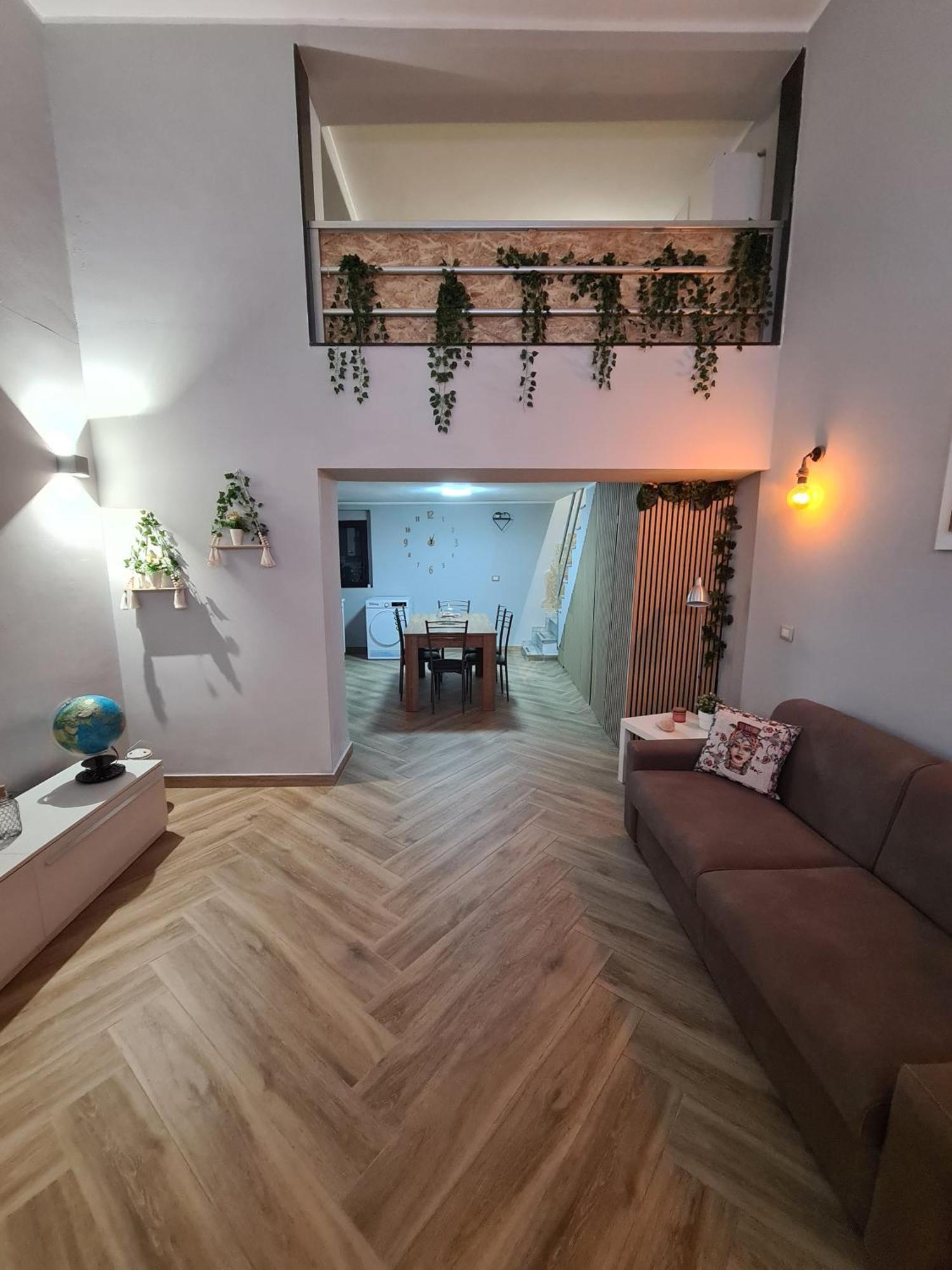 La Casa Di Rocco Apartment Catania Bagian luar foto